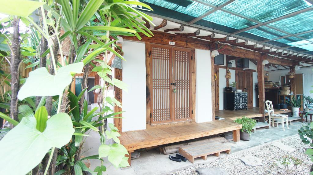 1928 Suimmaru Hanok Guesthouse Jeonju Exterior foto